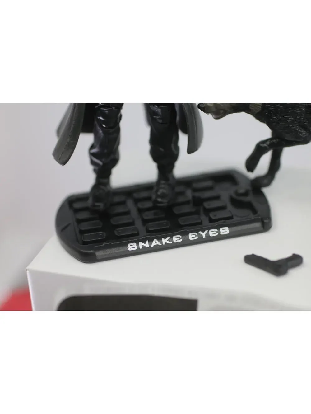 G.I. Joe Rise of Cobra Snake Eyes Paris Pursuit Black Timber Variant Hasbro 2009 - Picture 6 of 10